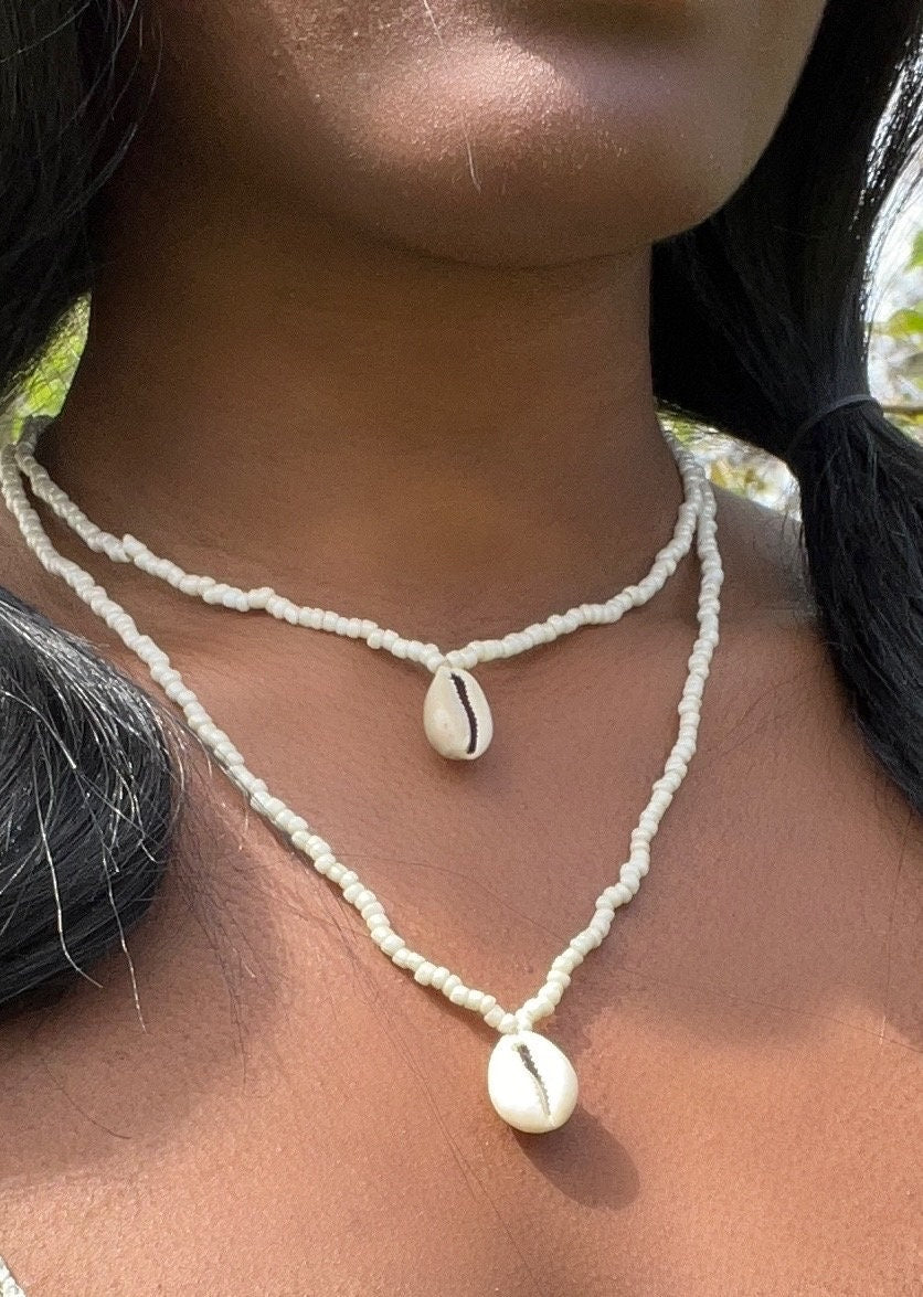 Cowrie Shell Set (Ivory)